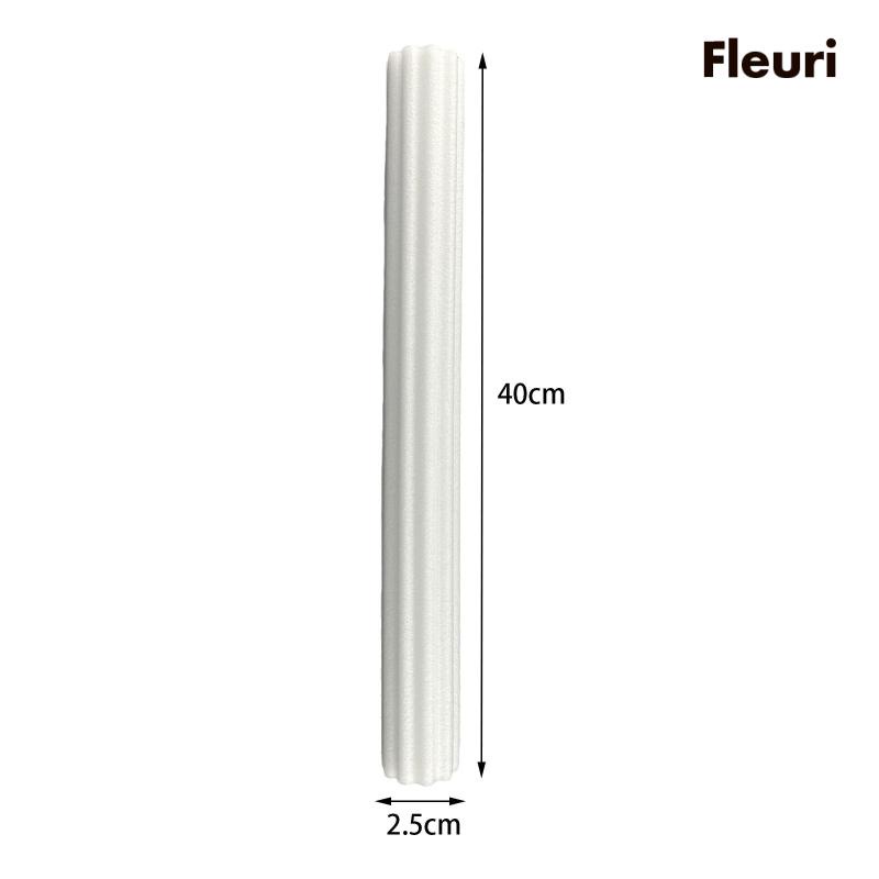 Thanh Xốp Gắn Ống Dẫn Nhiên Liệu Trong Nhà Tiện Dụng