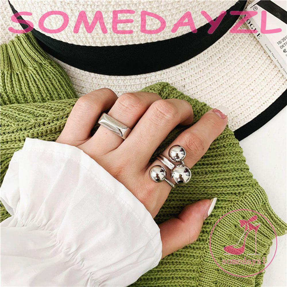 Nhẫn Cưới Ba Quả Bóng Kim Loại Lớn Sành Điệu Cho Nữ