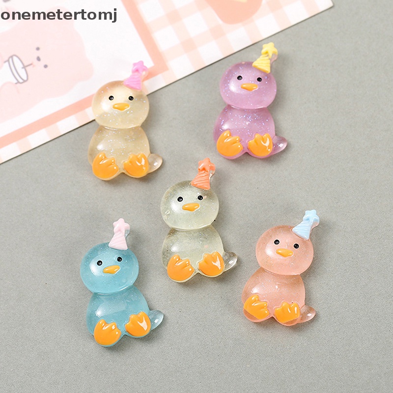 Set 1 / 5 Tượng Gà Mini Bằng Nhựa Phát Quang Trang Trí Điện Thoại