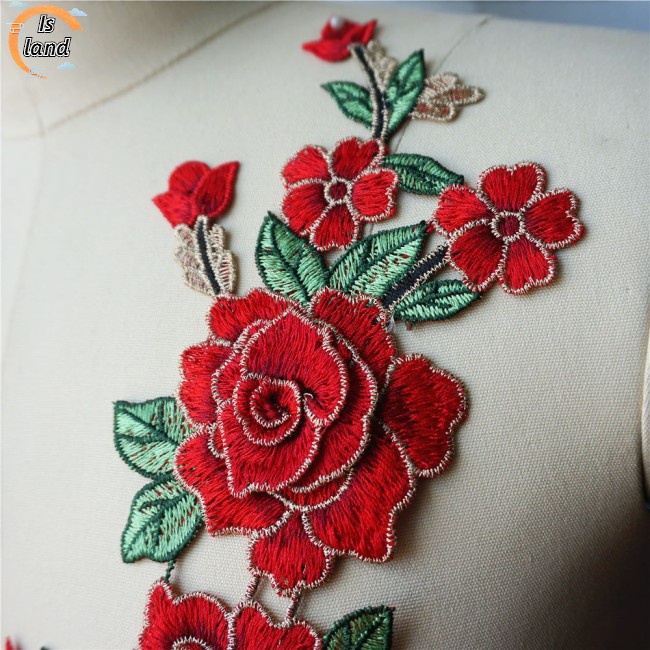 Set 2 Miếng Vải Ren Thêu Hoa Hồng 3D Dùng Để Trang Trí Áo Cưới