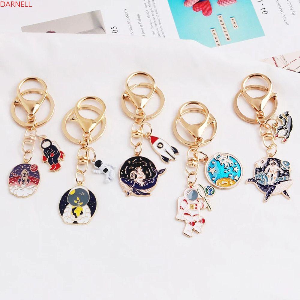 Móc Khóa Hợp Kim Hình Cá Voi / Tên Lửa / Ngôi Sao Hoạt Hình Sáng Tạo