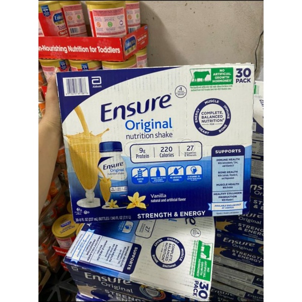 Thùng 30 chai sữa Ensure nước Original Nutrition Shake hương vanilla 237ml của Mỹ