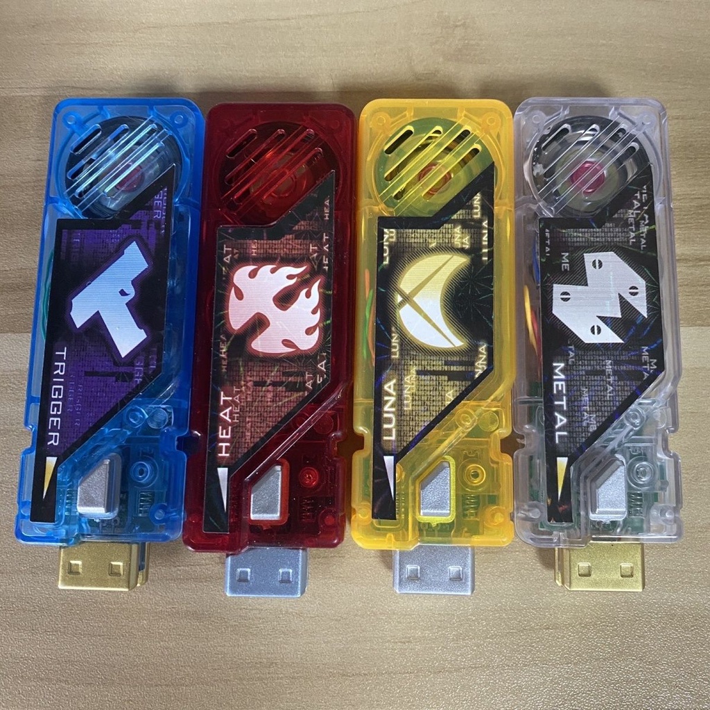 Bộ Nhớ Kamen Rider w dx Ace Chất Lượng Cao