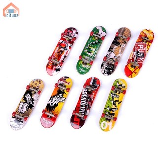[Mini Ván Trượt Đồ Chơi Ngón Tay Ban Bé Trai Kid Trẻ Em Quà Tặng Ngẫu Nhiên 1 Cái