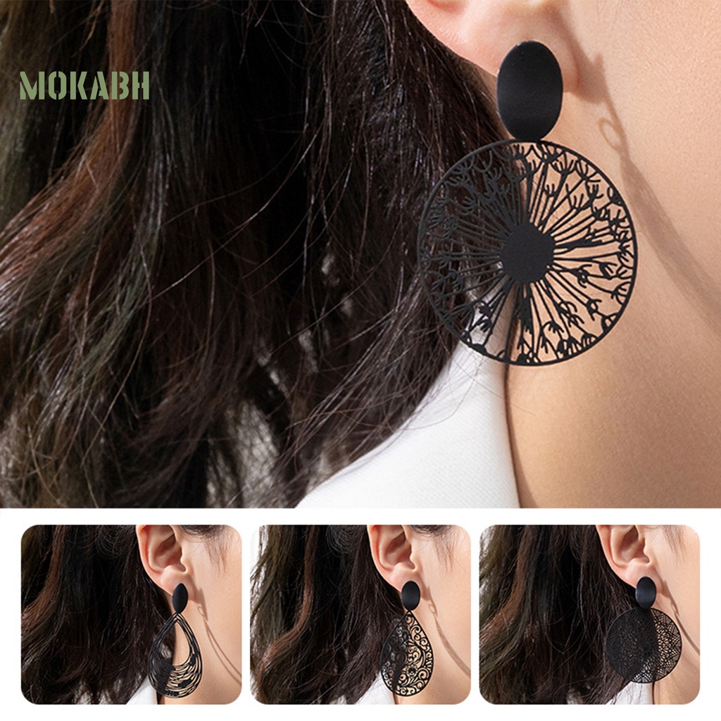 1 Đôi Bông Tai Rỗng Màu Đen Nhám Phong Cách Retro