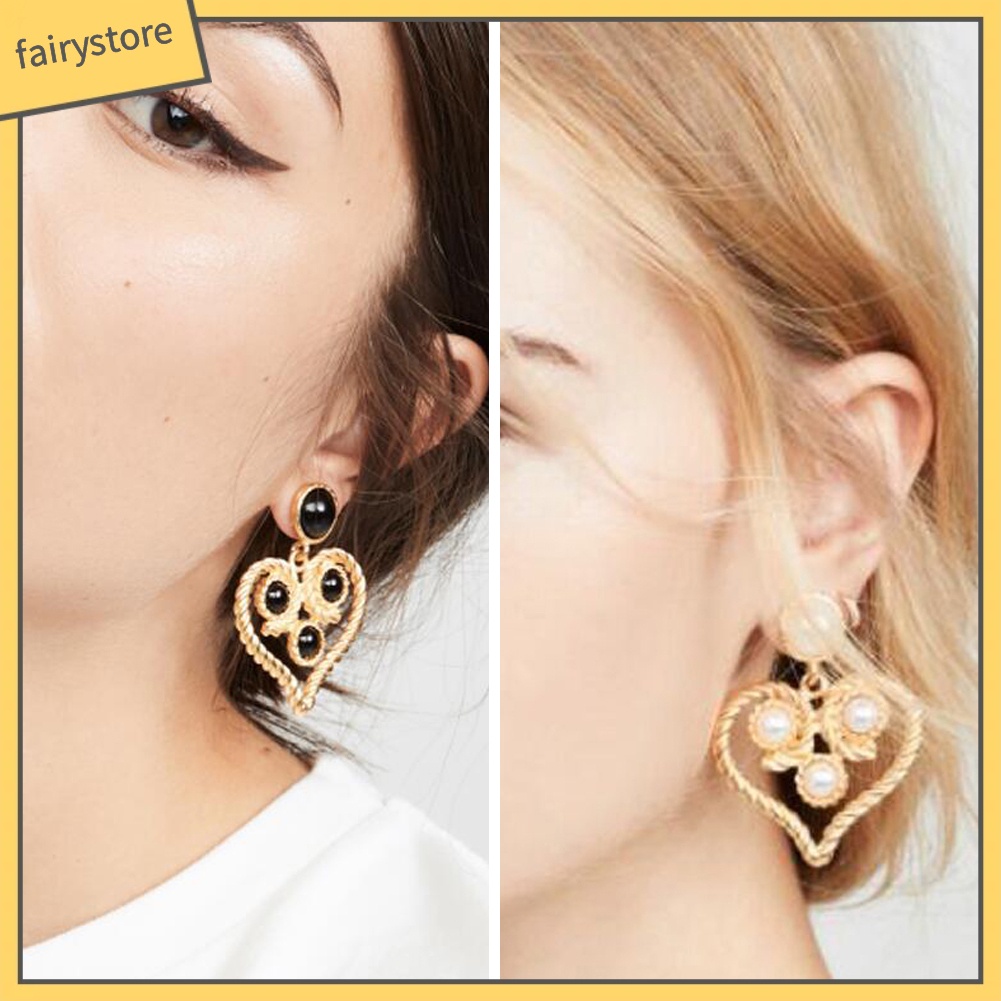 Đôi Khuyên Tai Hình Trái Tim Rỗng Phong Cách Vintage Cho Nữ