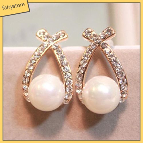 Đôi Bông Tai Chữ Thập Đính Ngọc Trai Giả Thời Trang