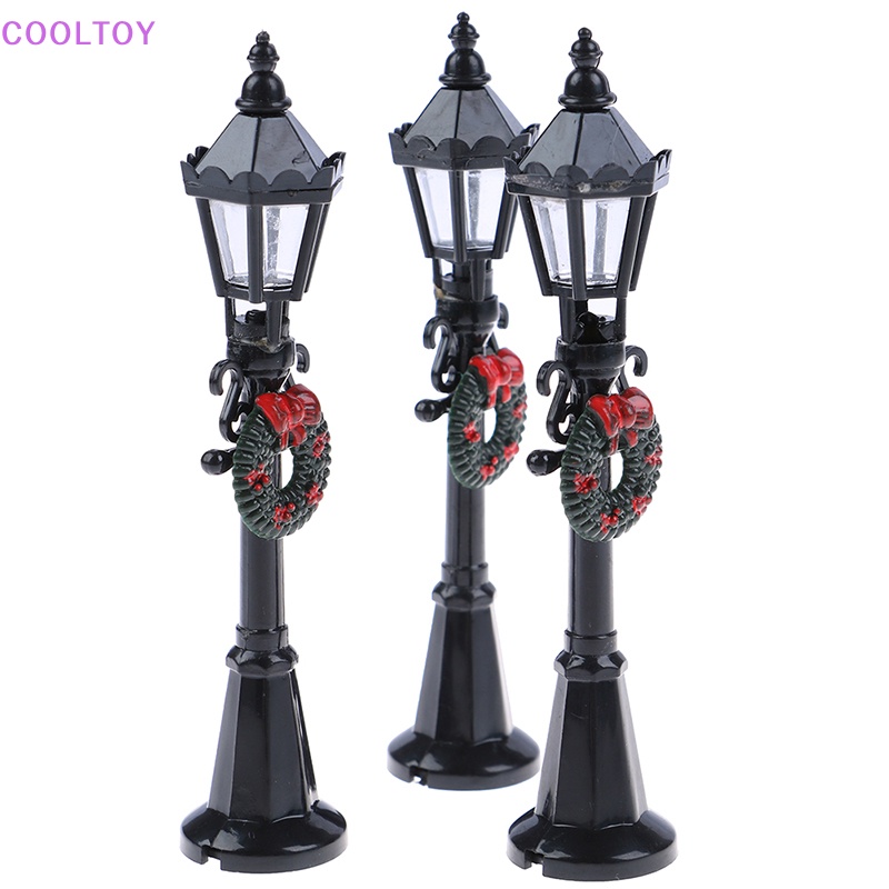 Mô Hình Đèn Đường 1 / 12 Dùng Trang Trí Nhà Búp Bê