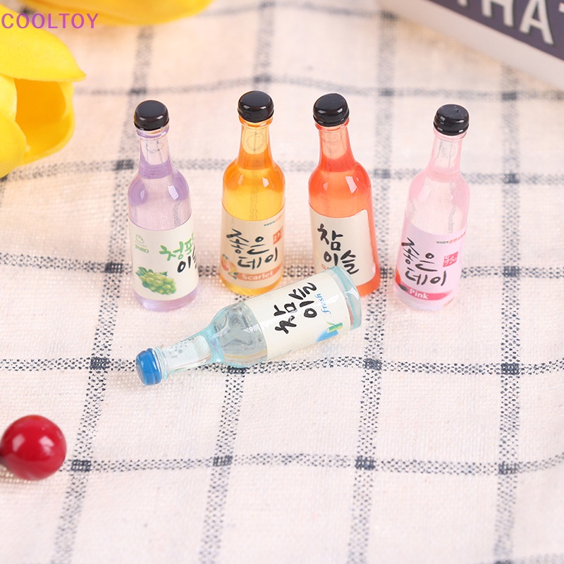 Set 10 Chai Bia Giả Mini Tỉ Lệ 1 / 12 Dùng Để Trang Trí Nhà Búp Bê