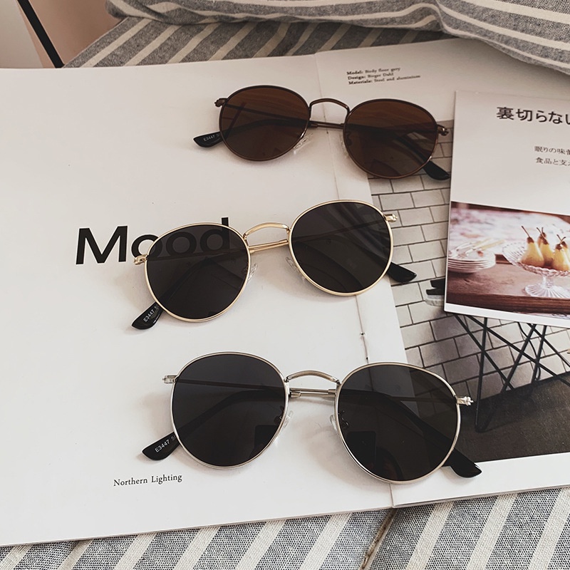 Kính Mát Chống Tia UV Gọng Kim Loại Hình Oval Nhỏ Thời Trang Unisex