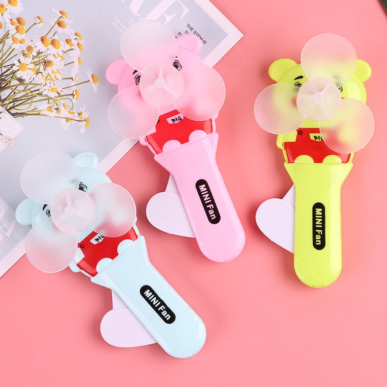 Quạt Mini Cầm Tay Họa Tiết Hoạt Hình Dễ Thương Cho Bé