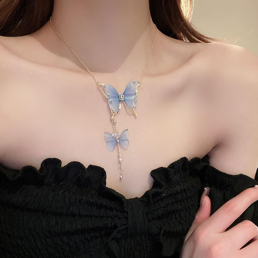 Vòng cổ Mặt Hình Bướm Đính Đá Phối Tua Rua Thời Trang Cho Nữ