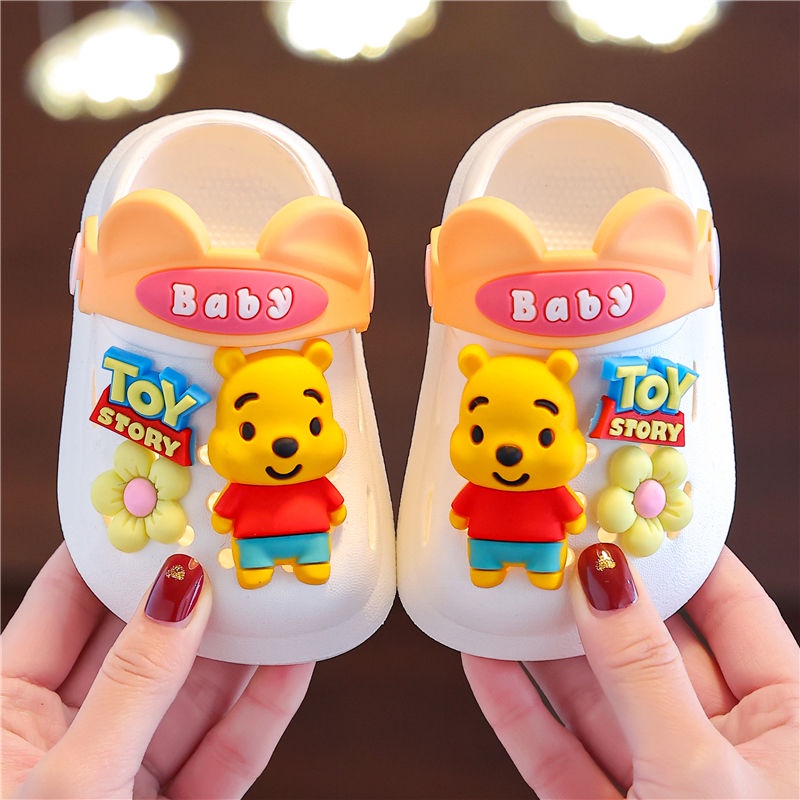 Dép Sandal Đục Lỗ Đế Mềm Chống Trượt In Hình Hoạt Hình Thời Trang Mùa Hè Cho Bé Trai