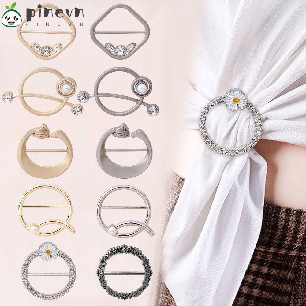 PINEVN Bộ 4 Kẹp Khăn Choàng / Áo Thun Đa Năng