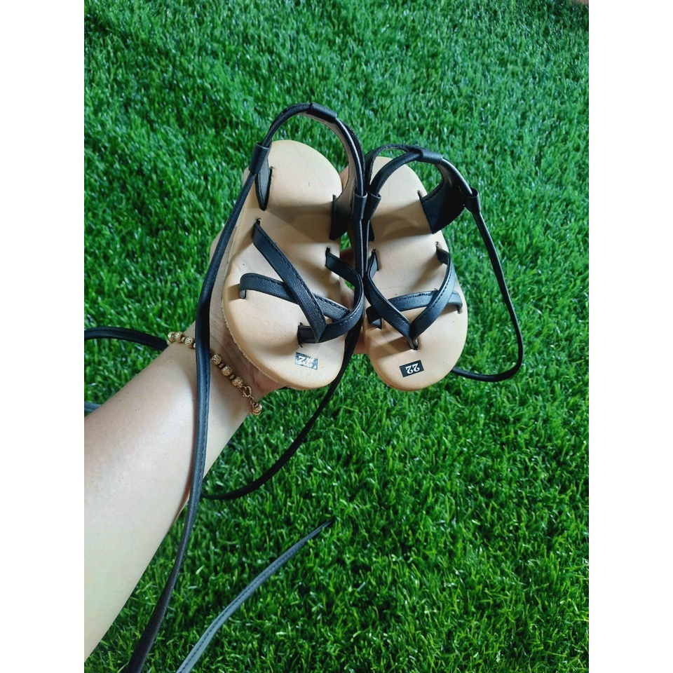 Sandal Bé Gái Dây Quấn Đi Biển Sandal Cột Dây Đi Biển Mẹ Bé Dễ Thương Bé Từ 2-7 Tuổi - SDDCMB1