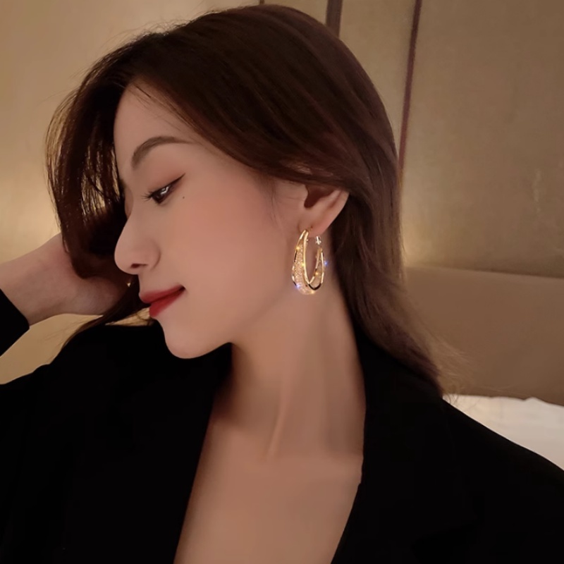 Đôi Bông Tai Khoen Tròn Thời Trang Cho Nữ