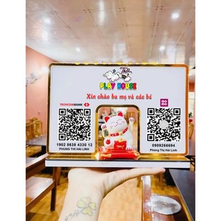 Bảng quét mã QR CODE mica in theo yêu cầu, in mã qr để bàn đựng mèo thần tài vẫy tay chất liệu mica bền đẹp