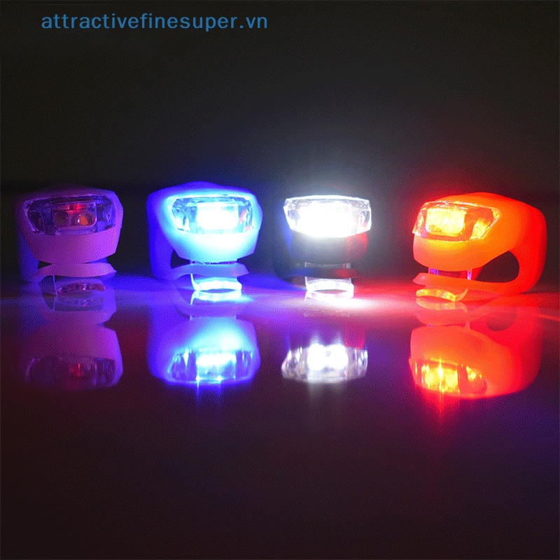 Đèn Pha LED Silicone Chống Thấm Nước Tiện Lợi Dành Cho Xe Đạp