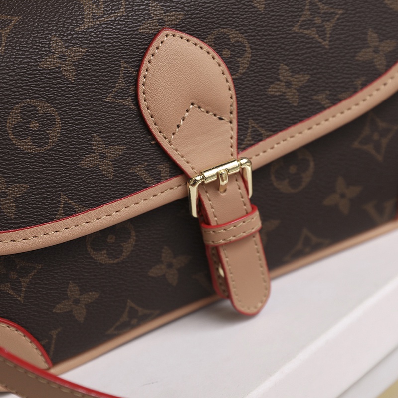 Túi Đeo Chéo LV6285 Thời Trang Sang Trọng Cho Nữ