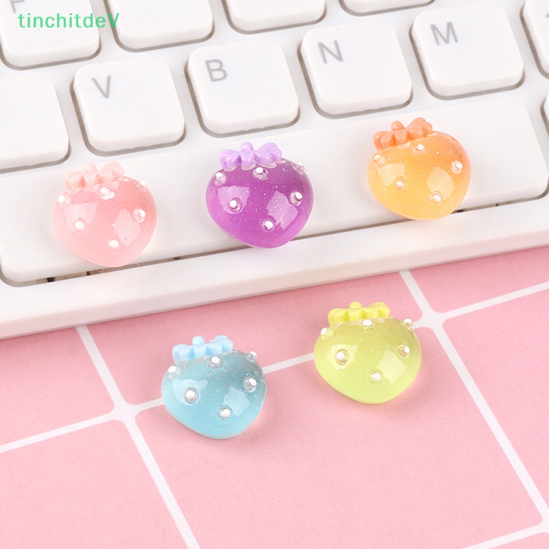 Set 5 Quả Dâu Mini Bằng Nhựa Phát Quang 3D Trang Trí Móng Tay DIY