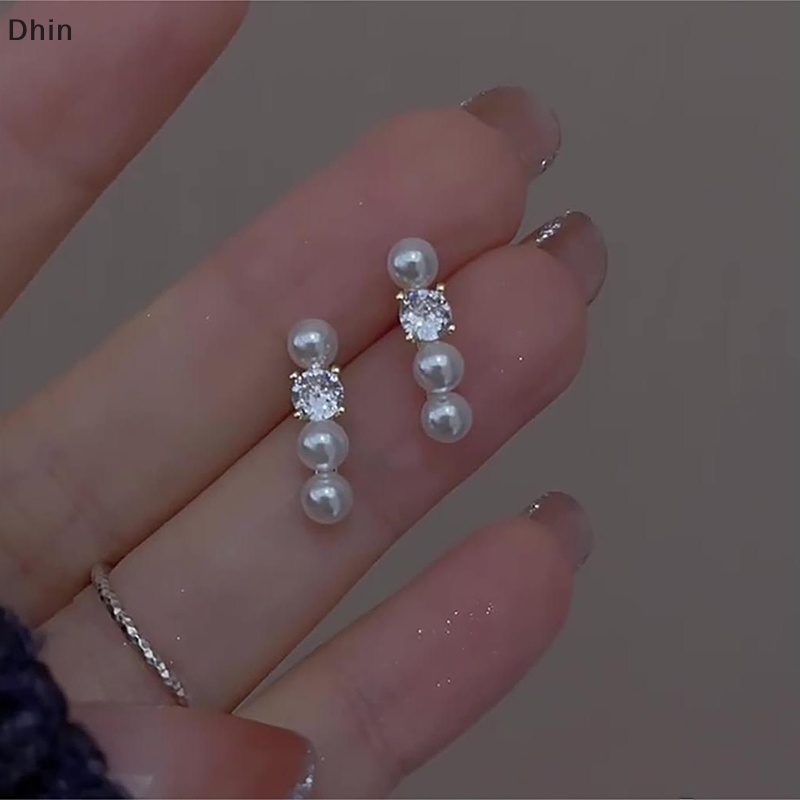 [Dhin] 1Pair Light Zircon Pearl Stud Earrings Vintage Ear For Women Korean Style Fashion Ear Stud Party Christmas Jewelry COD