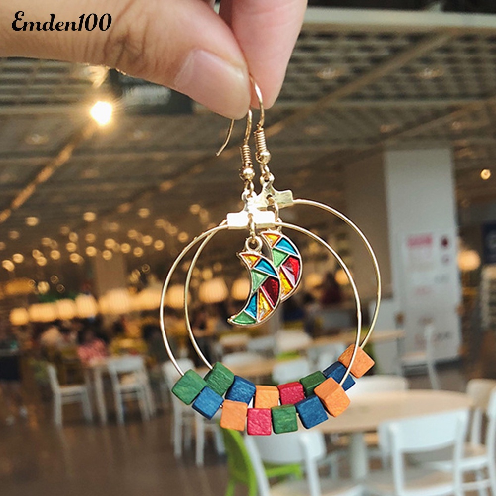 Đôi Khuyên Tai Dài Bản Tròn Gắn Mặt Trăng Thời Trang Cho Nữ