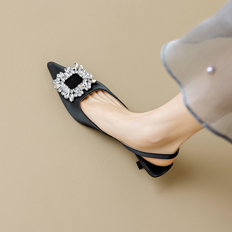 [CG-0624] Giày Sandal Nữ Mùa Hè 2023 Thời Trang Gót 3cm Nhọn Thiết Kế Khóa đá  Giả Phong Cách Hàn Quốc mũi nhọn