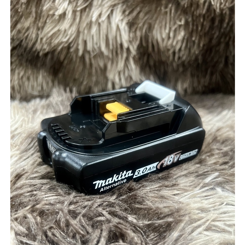 Vỏ mạch 5s 1P nhận sạc zin Makita 18V có cân bằng và led báo pin.