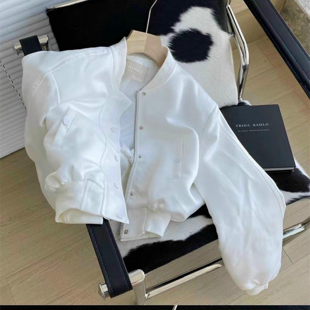 Áo khóac lửng croptop bomber túi nắp thêu logo kaki da lộn 2 lớp unisex nam nữ