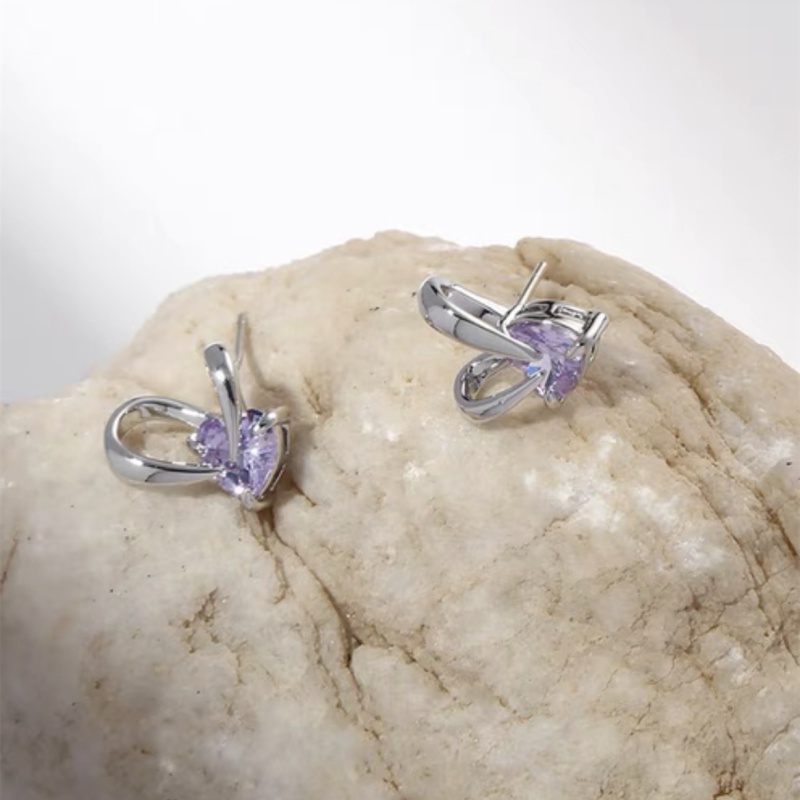 Khuyên Tai Hình Thỏ Đính Đá Zircon Màu Tím Sang Trọng