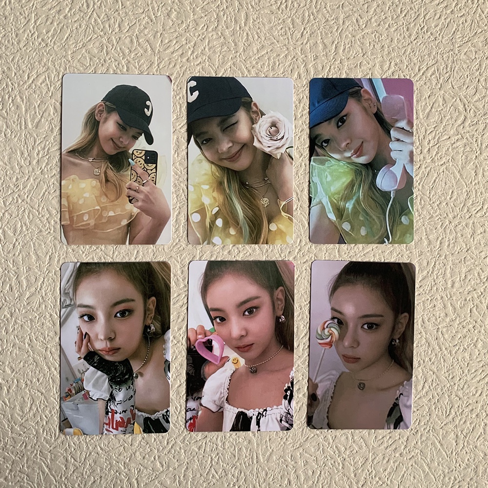 Album Ảnh Thẻ Bài IN Chữ ITZY NEW Album CRAZY IN LOVE Ngẫu Nhiên