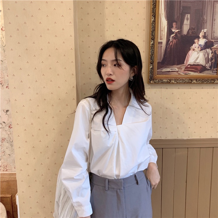 Áo Sơ Mi Nữ Cổ Chữ V Tay Rộng Phong Cách Mùa Xuân