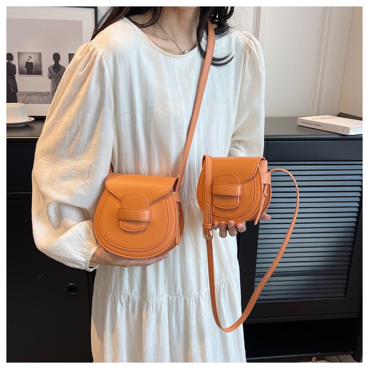 Túi Đeo Chéo Nắp Gập Đơn Giản Thời Trang Hè Hàn Quốc 2023