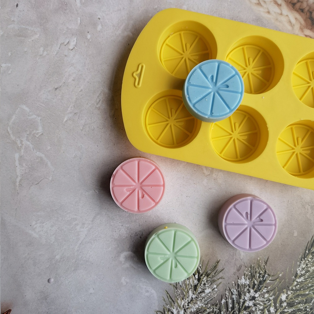 Khuôn Silicone Làm Bánh 6 Ngăn Tạo Hình Quả Chanh Độc Đáo Tiện Dụng