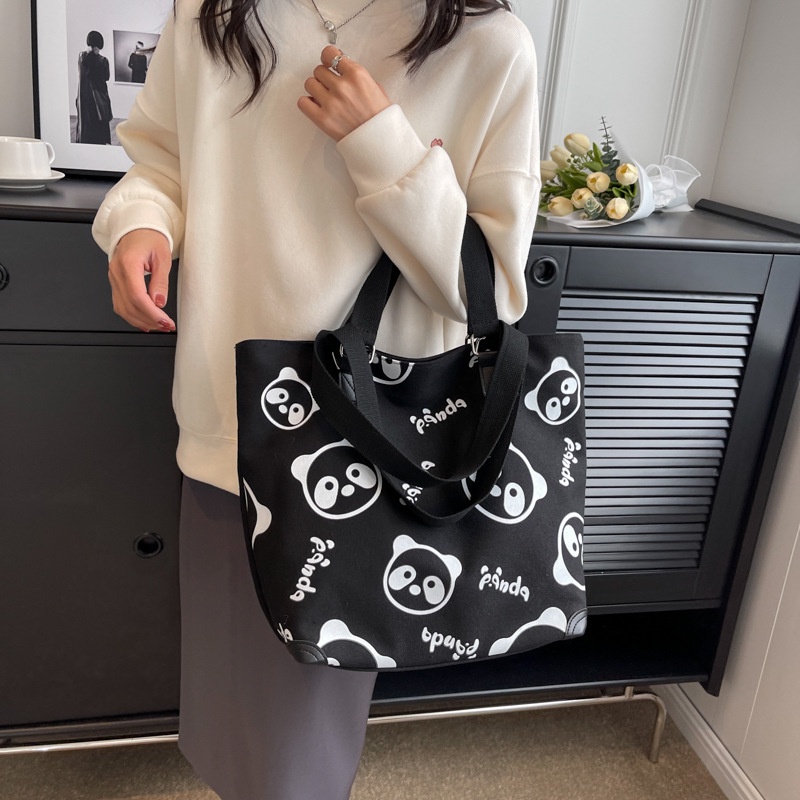 Túi Xách Mua Sắm Vải Bố In Hình Gấu Trúc Dễ Thương Kích Thước 31X33