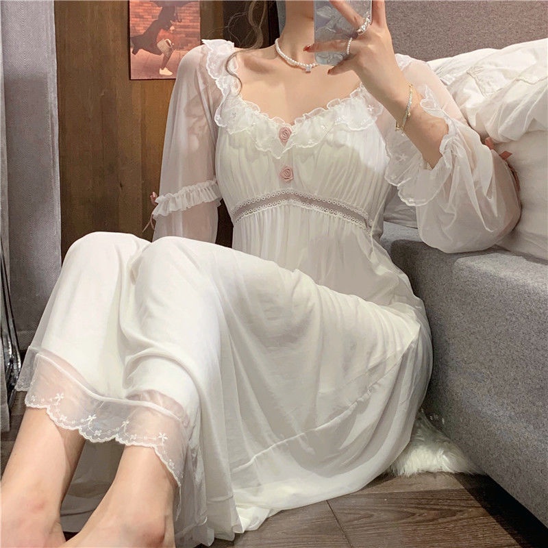 Đồ ngủ Tay Dài Phối Ren Có Mút Đệm Ngực Thời Trang Mùa Thu Hàng Mới Dành Cho Bạn Nữ