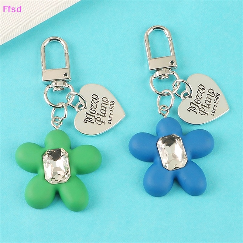 {Ffsd} Móc Chìa Khóa Xe Hơi / Ba Lô / Trang Trí Túi Xách Hình Hoa / Trái Tim Đính Đá Quý Màu S