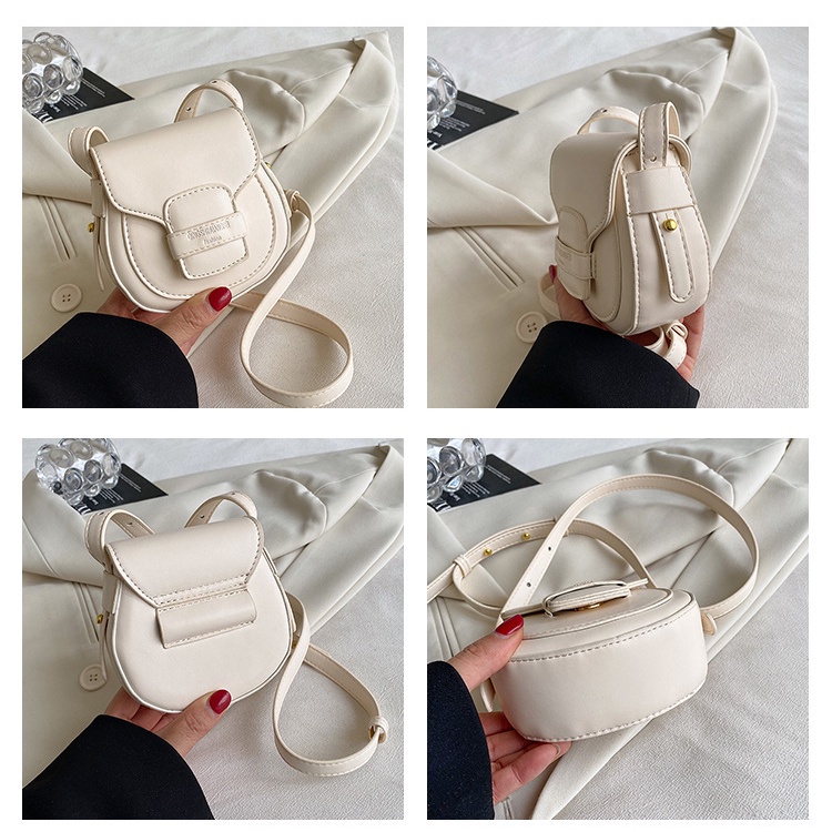 Túi Đeo Chéo Hình Bán Nguyệt Thời Trang Hàn Quốc Mới