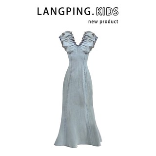 Đầm Denim Đuôi Cá Cổ Chữ V Tay Phồng Dáng Dài Ôm Eo Thời Trang Mùa Hè Kiểu Mới