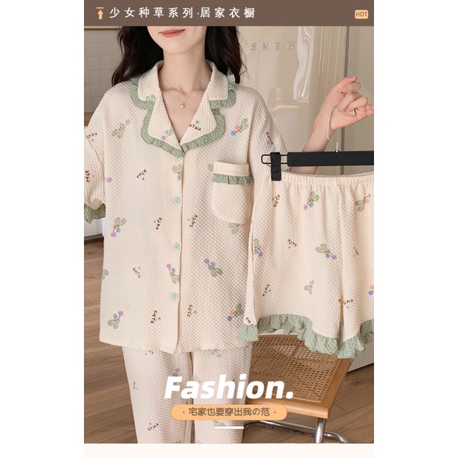Bộ Đồ Ngủ Ba Món Áo Tay Ngắn Phối Bèo + Quần Short Dáng Rộng Thời Trang Mùa Hè Xinh Xắn Cho Nữ
