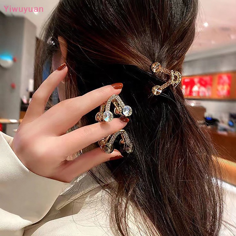 < Yiwuyuan > Kẹp Tóc Mini Hình Chữ V Đính Đá Và Ngọc Trai Bằng Kim Loại Mới