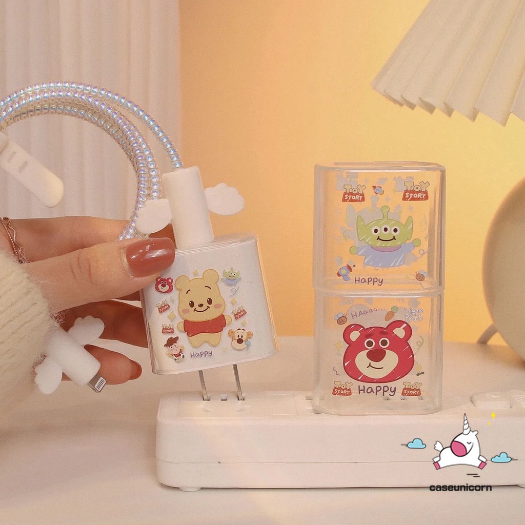 Bộ Vỏ Bảo Vệ Hộp Sạc Tai Nghe Apple 18 / 20W Hình Gấu Pooh Winnie the Pooh Bằng TPU Mềm