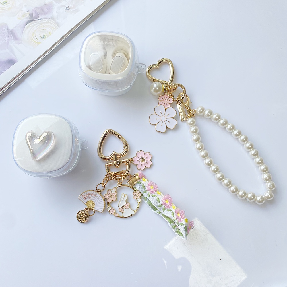 Ins pha lê hoa dây chuyền cho Baseus WM01 / WM02 Vỏ tai nghe có móc khóa Vỏ silicon trong suốt cho B