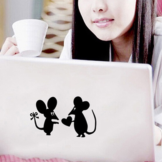 Miếng Dán Tường Trang Trí Hình Cặp Đôi Chuột Và Trái Tim Dễ Thương