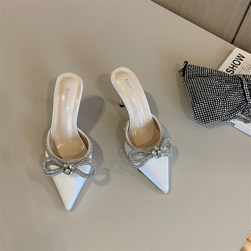 Sandal Mũi Nhọn Đính Đá Cao Cấp Sk2023