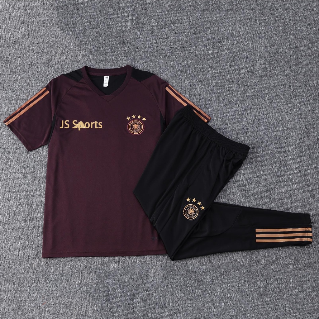 Áo Thun Polo Đào Tạo Đức