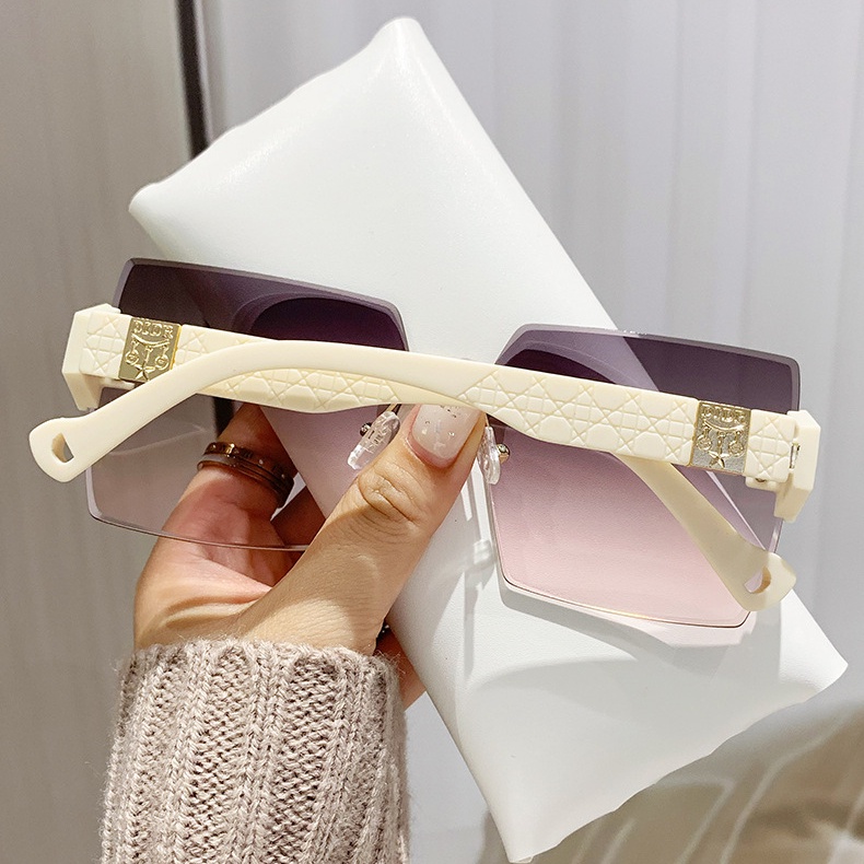 Kính Mát Gọng Vuông Kim Loại Thời Trang Cho Nam Nữ