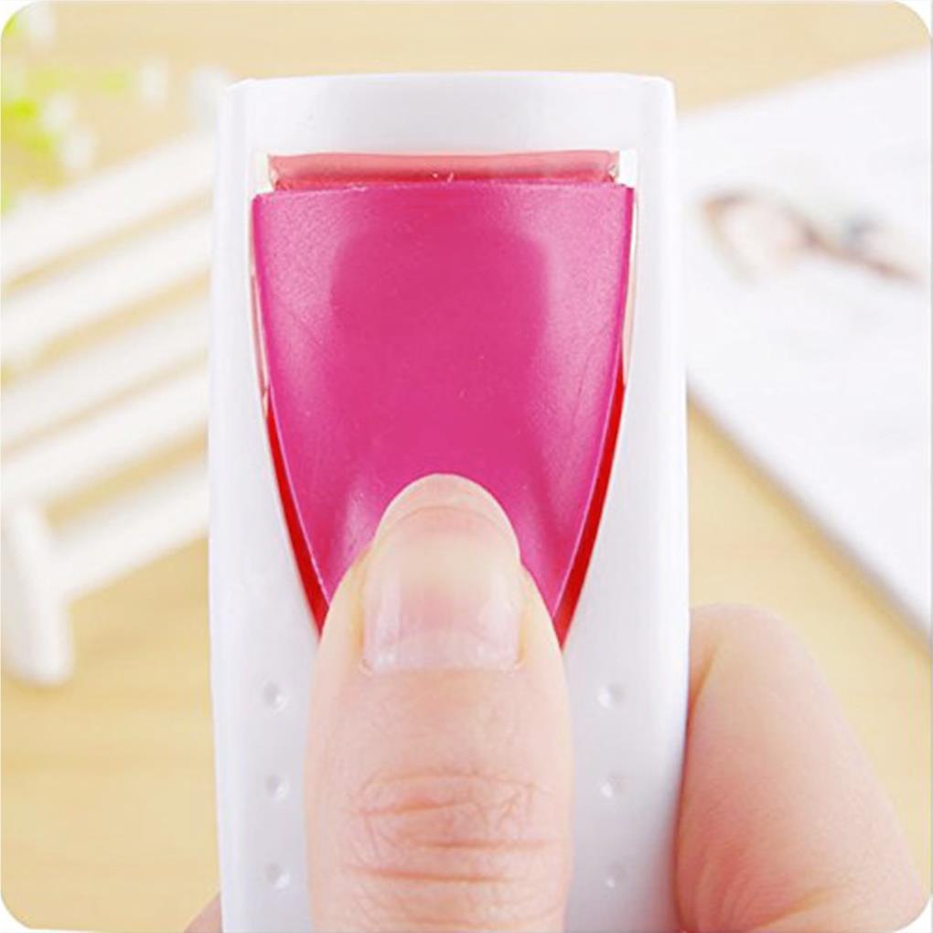 Dụng Cụ Uốn Cong Lông Mi Tự Động Bằng Nhiệt