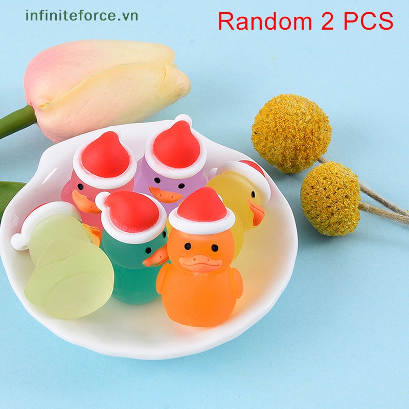 Bộ 2 Vịt Nhựa Resin Phát Quang Dễ Thương Dùng Trang Trí Giáng Sinh Diy