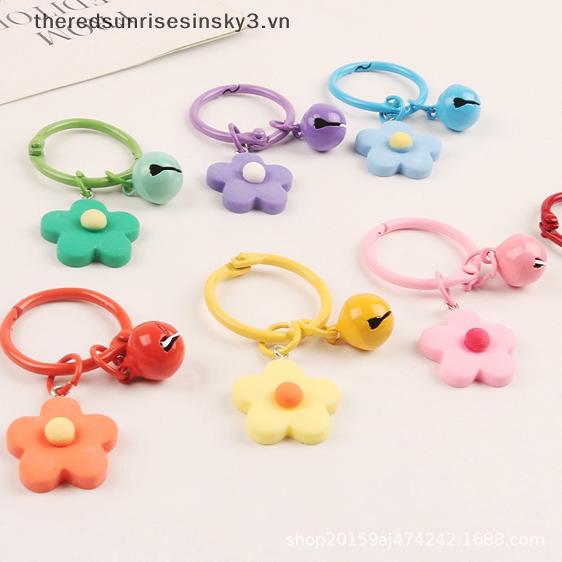 1 Móc Khóa Resin Thủ Công Hình Bông Hoa Nhiều Màu Dễ Thương